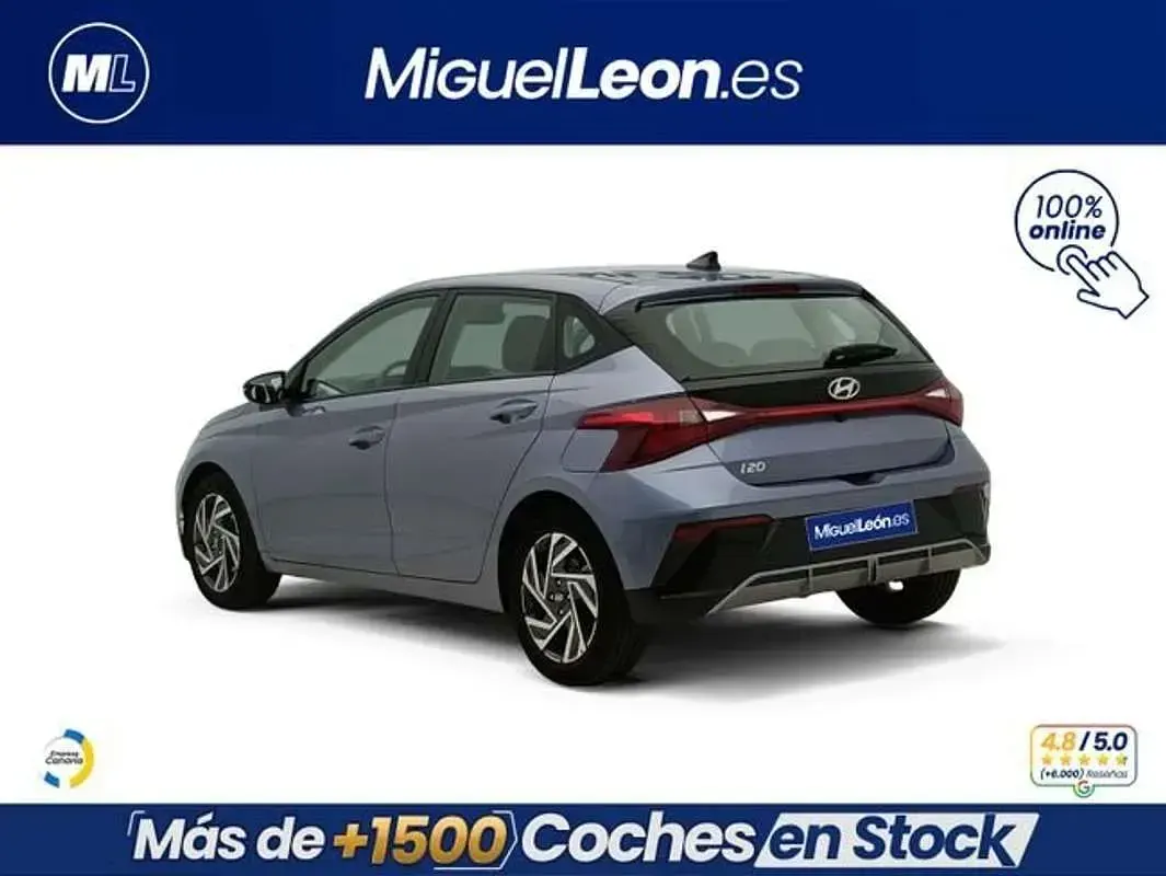 Usado Hyundai i20 101 CV (74 kW) 2024 Gris Utilitario