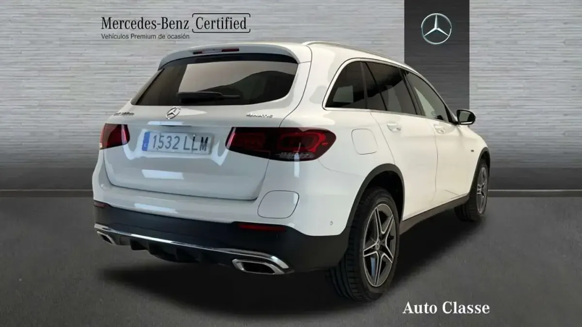 Usado Mercedes GLC300 306 CV (225 kW) 2020 Blanco SUV