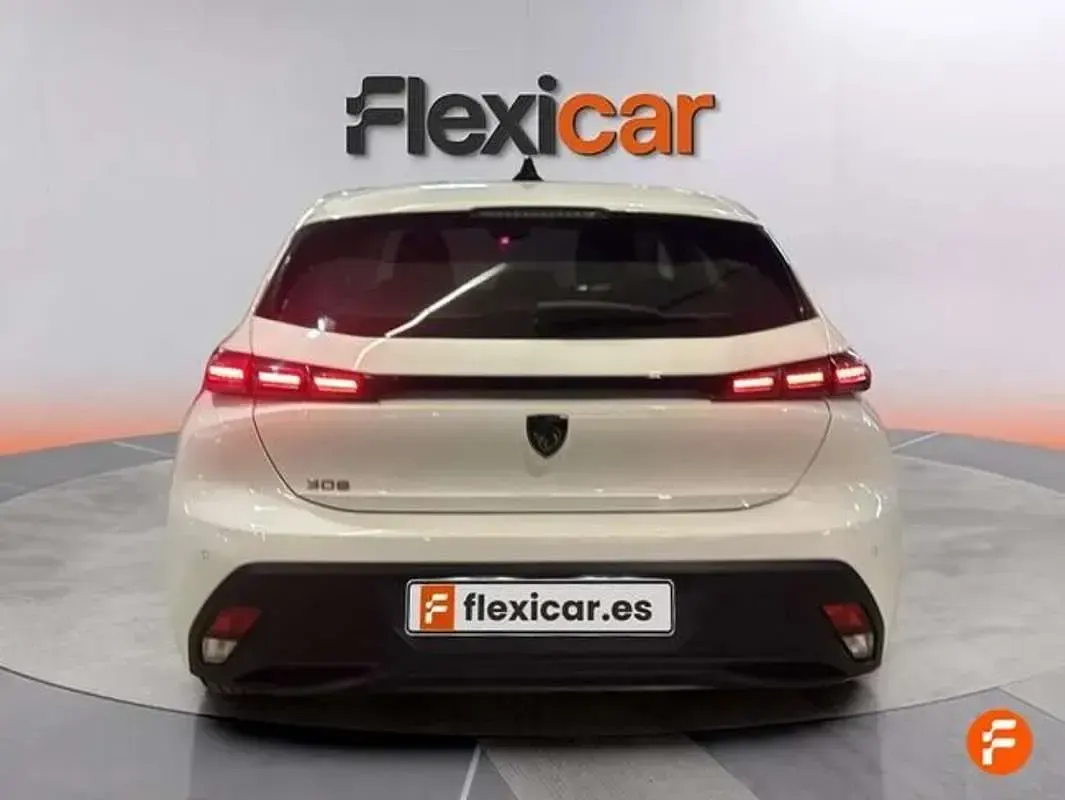 Usado Peugeot 308 Active 131 CV (96 kW) 2022 Blanco Utilitario