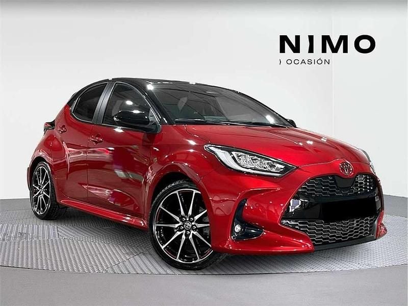 Usado 2025 Toyota Yaris Hybrid Plus Utilitario | 22.990 € (Precio justo) - Imagen 1/4