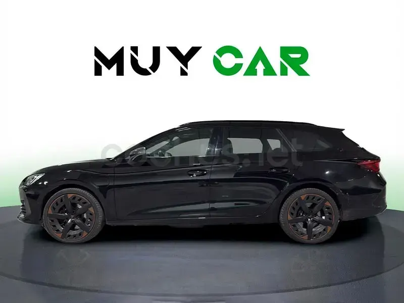 Usado Cupra Leon 245 CV (180 kW) 2021 Negro Familiar