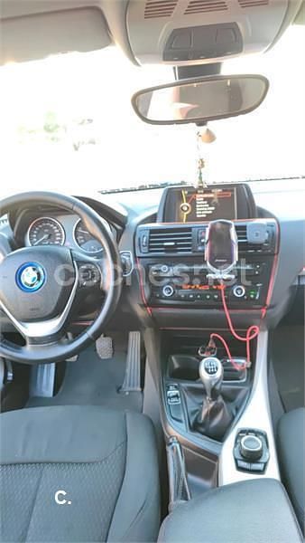 Usado BMW 118 143 CV (105 kW) 2012 Negro Utilitario