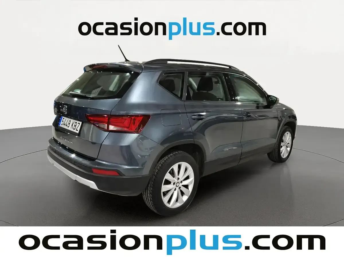 Usado Seat Ateca Ecomotive 115 CV (84 kW) 2017 Gris SUV