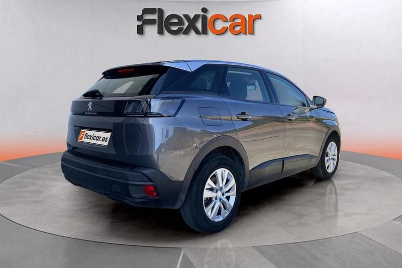 Usado Peugeot 3008 Active 131 CV (96 kW) 2021 Gris SUV