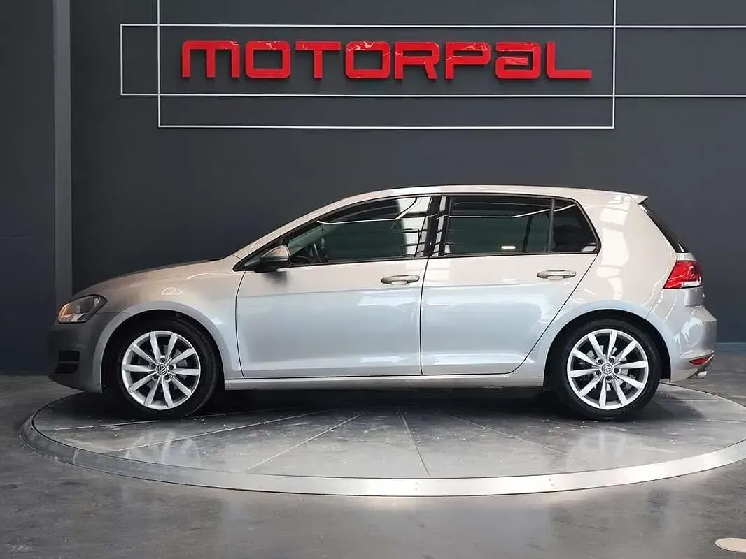 Usado VW Golf VII Advance 150 CV (110 kW) 2013 Gris Utilitario