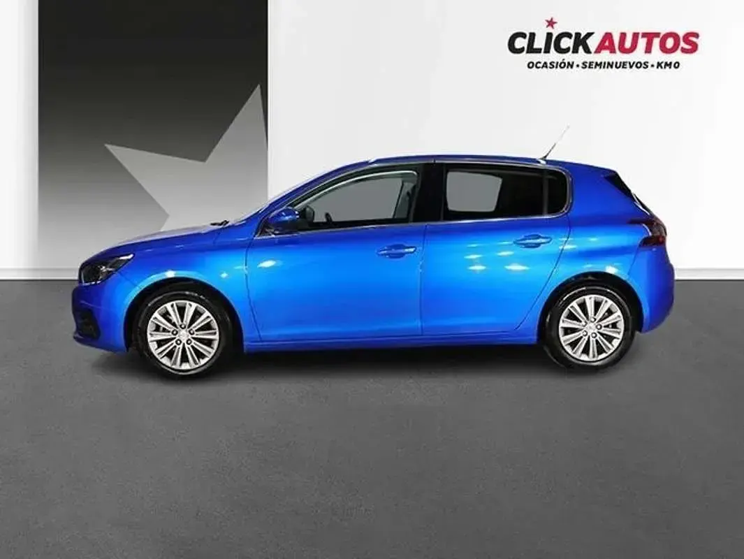 Usado Peugeot 308 Allure 131 CV (96 kW) 2021 Azul Berlina