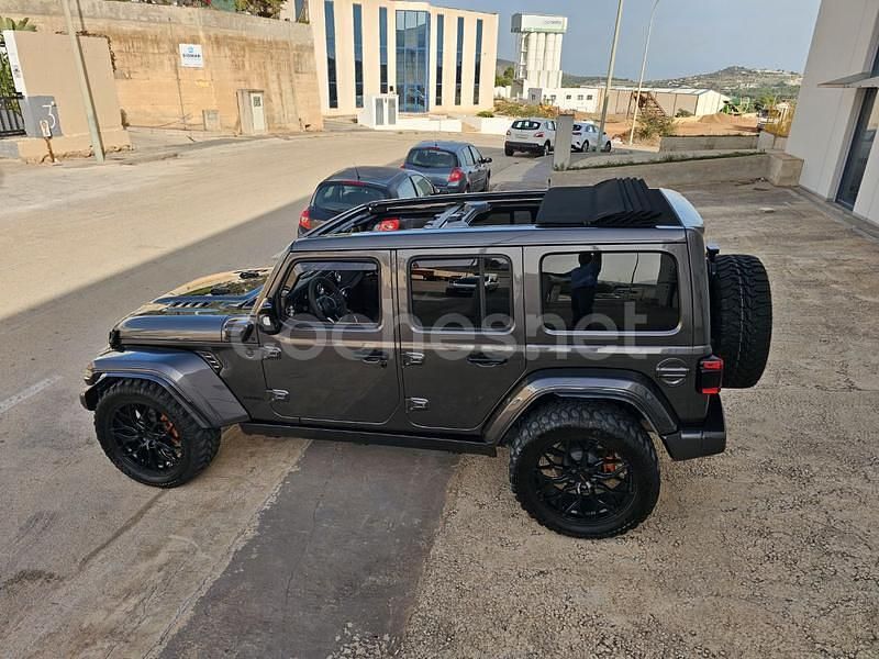 Usado Jeep Wrangler Rubicon 381 CV (280 kW) 2022 Gris / plata SUV