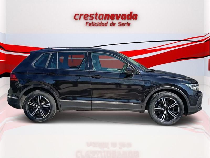 Usado VW Tiguan Life 150 CV (110 kW) 2024 Negro SUV
