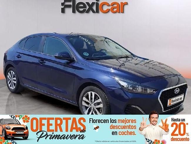 Usado Hyundai i30 120 CV (88 kW) 2020 Azul Berlina