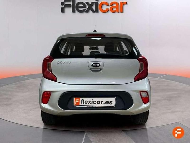 Usado Kia Picanto 67 CV (49 kW) 2021 Gris Utilitario