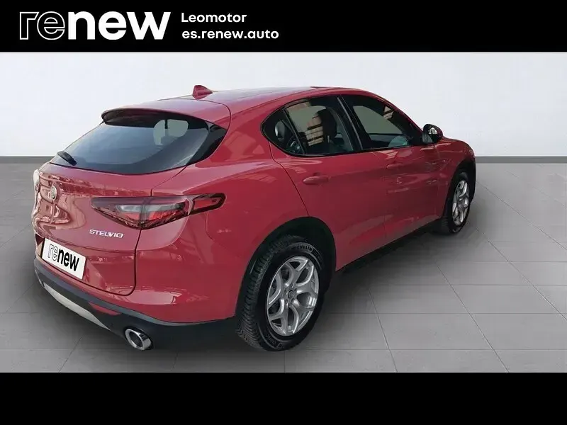 Usado Alfa Romeo Stelvio Super 160 CV (117 kW) 2019 Rojo SUV