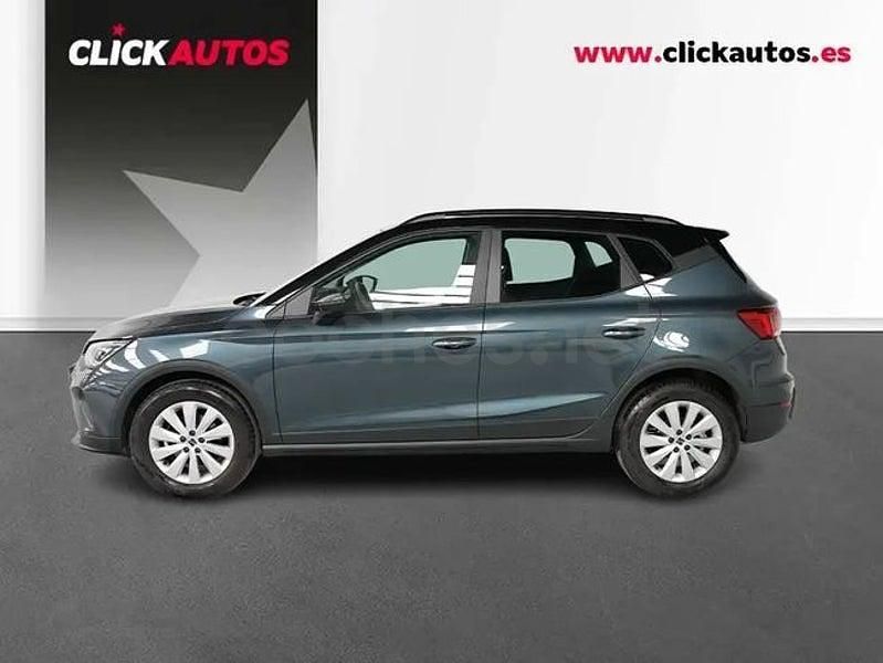 Usado Seat Arona Style 115 CV (84 kW) 2025 Gris / plata SUV