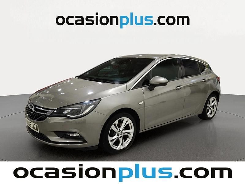 Gris Usado 2017 Opel Astra Dynamic Utilitario | 9700 € (Precio justo) - Imagen 1/4