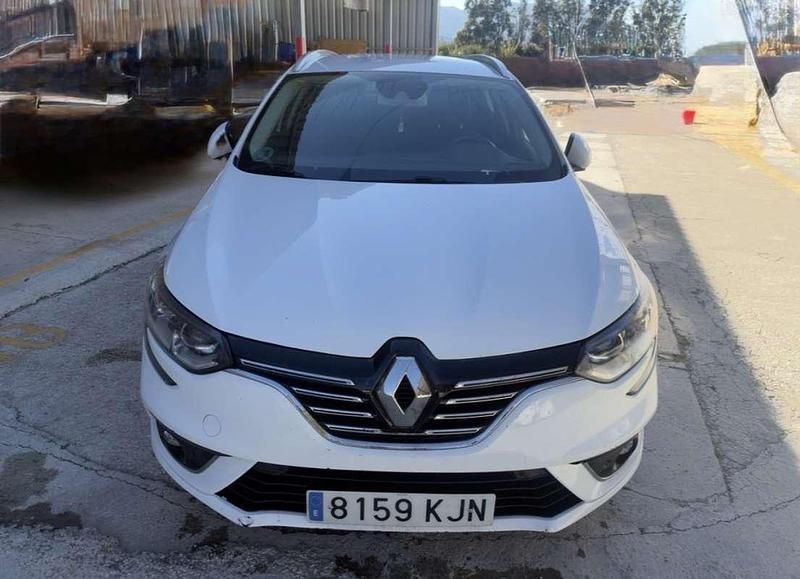 Usado Renault Mégane IV Bose Edition 132 CV (97 kW) 2018 Blanco Utilitario