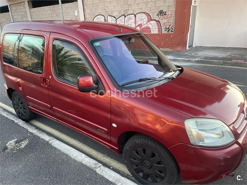 Rojo Usado 2011 Citroën Berlingo Seduction Monovolumen | 3300 € (Super precio) - Imagen 1/4