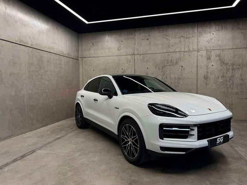 Usado Porsche Cayenne 470 CV (345 kW) 2024 Blanco SUV