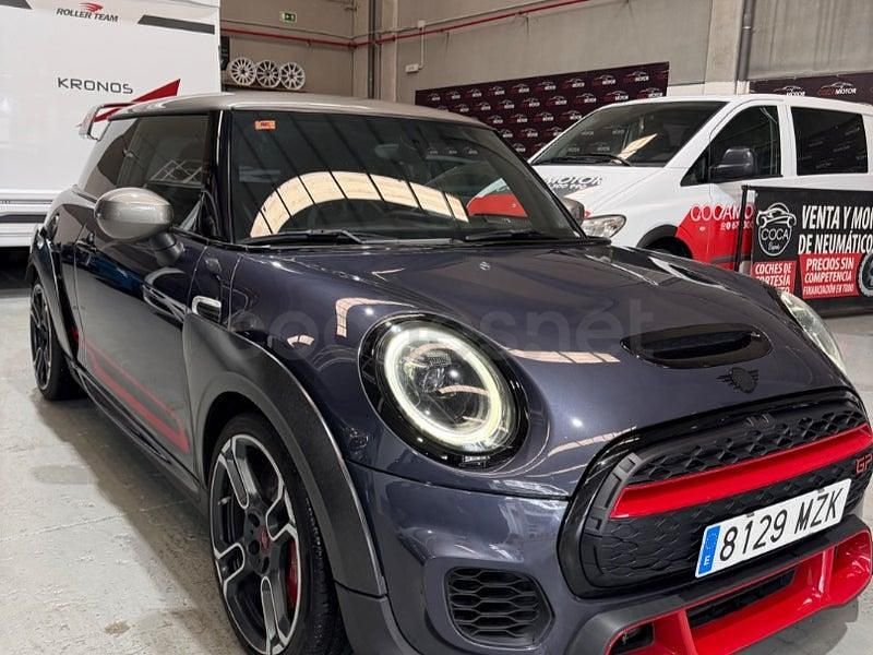 Usado Mini John Cooper Works 306 CV (225 kW) 2020 Gris / plata Utilitario