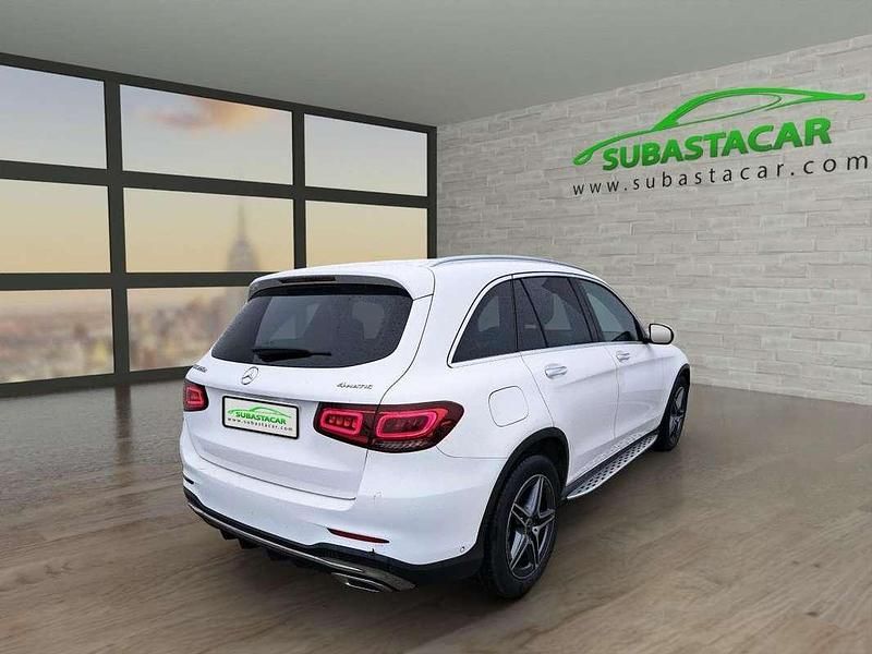 Usado Mercedes GLC220 194 CV (142 kW) 2021 Blanco SUV