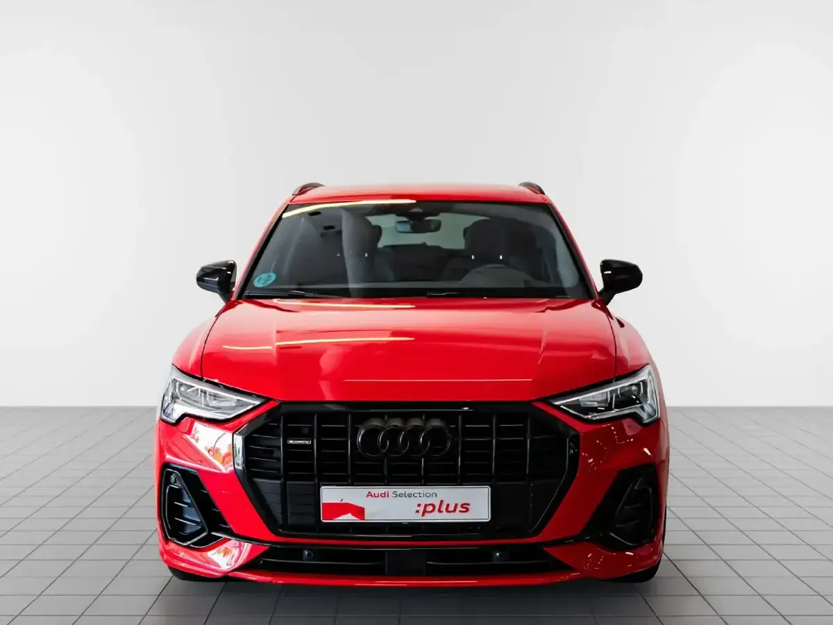 Usado Audi Q3 S-Line 150 CV (110 kW) 2024 Rojo SUV