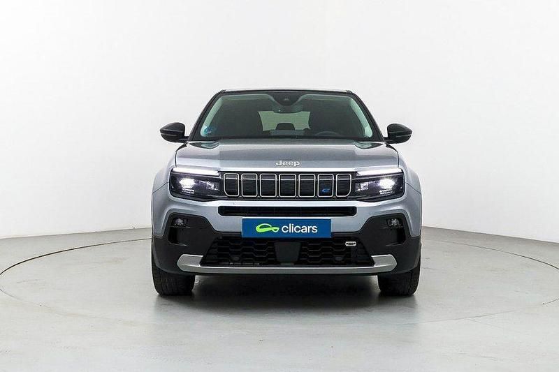Usado Jeep Avenger EV 114 kW (156 CV) 2023 Gris SUV