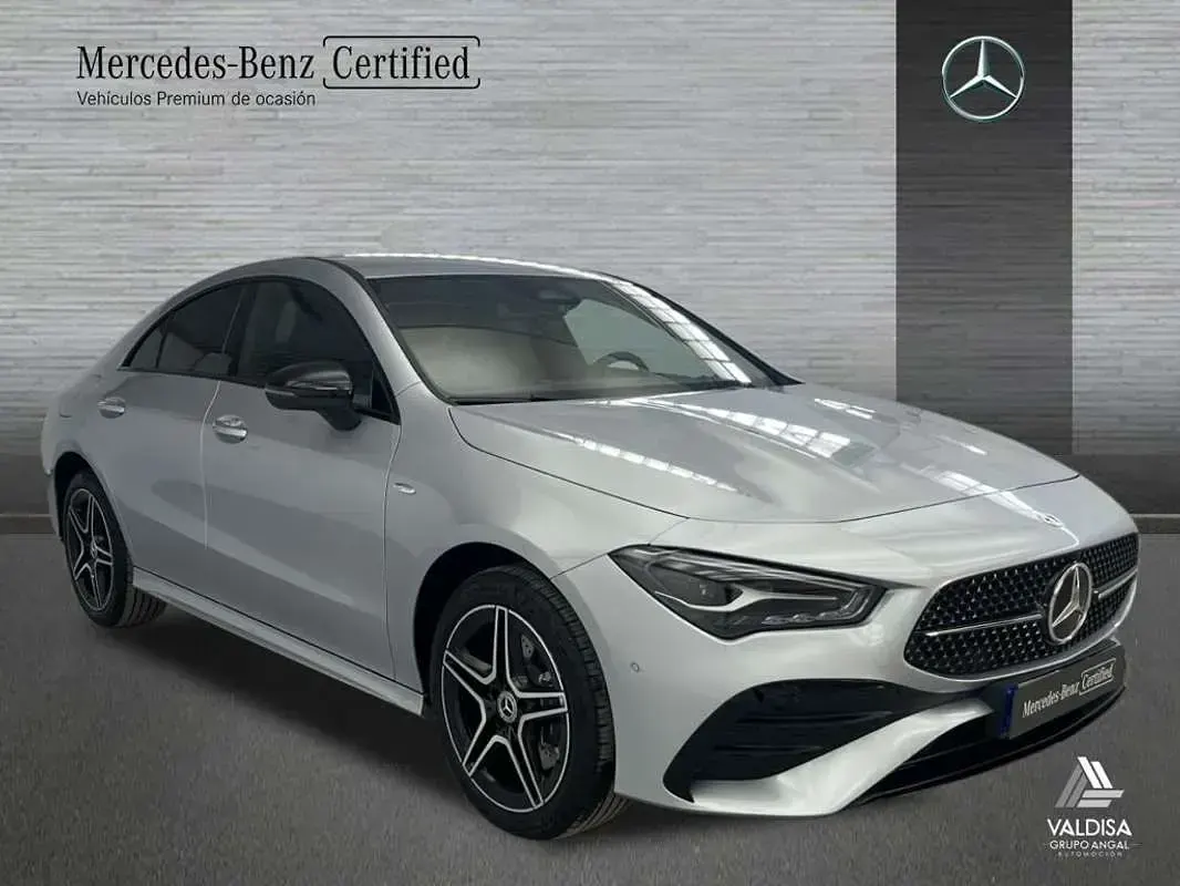Usado Mercedes CLA250e 218 CV (160 kW) 2025 Coupe