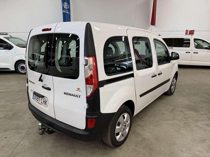 Usado Renault Kangoo 95 CV (69 kW) 2020 Blanco Familiar