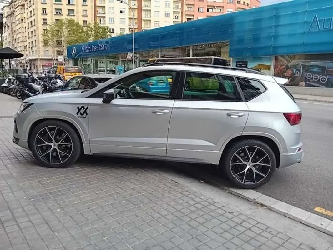 Usado Cupra Ateca 310 CV (228 kW) 2021 Plateado SUV
