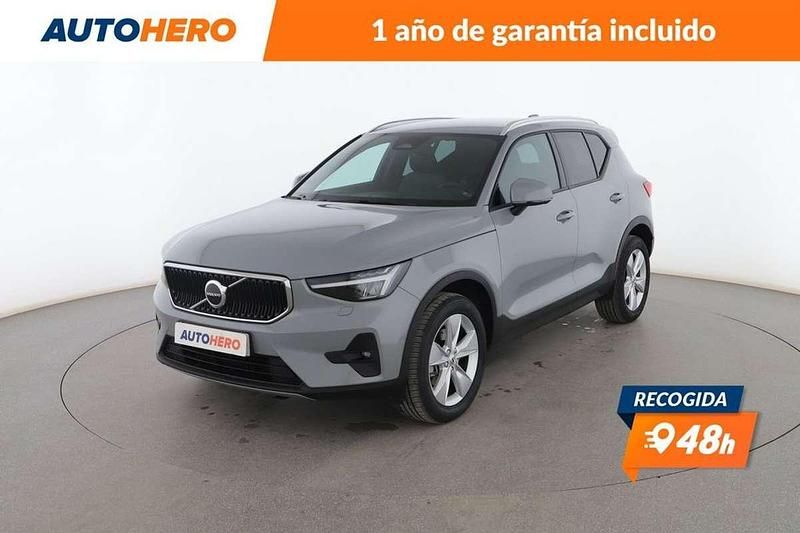 Gris Usado 2023 Volvo XC40 Core SUV | 31.332 € (Buen precio) - Imagen 1/4