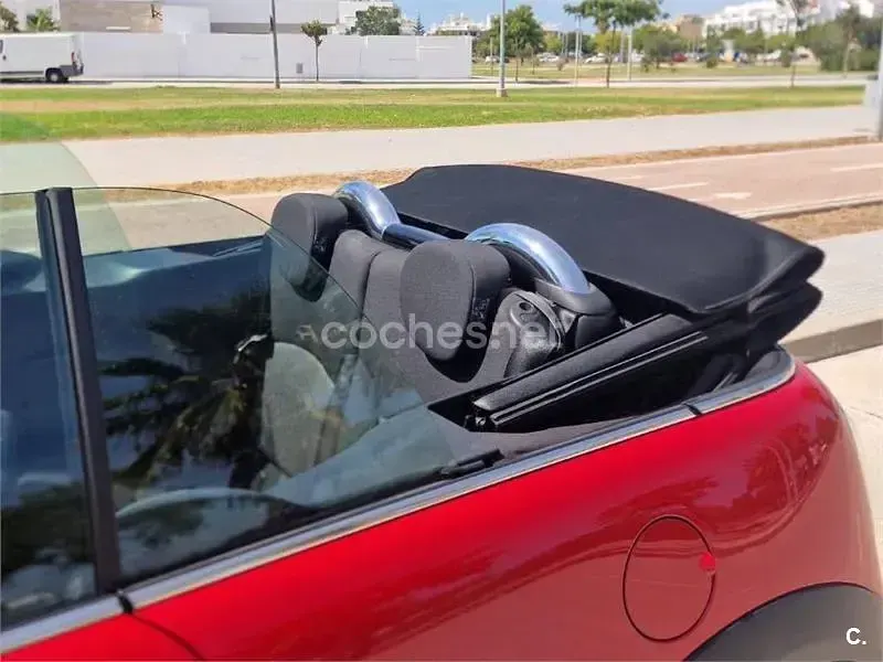 Usado Mini One Cabriolet 98 CV (72 kW) 2012 Rojo Descapotable
