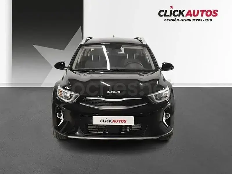 Usado Kia Stonic 100 CV (73 kW) 2025 Negro SUV