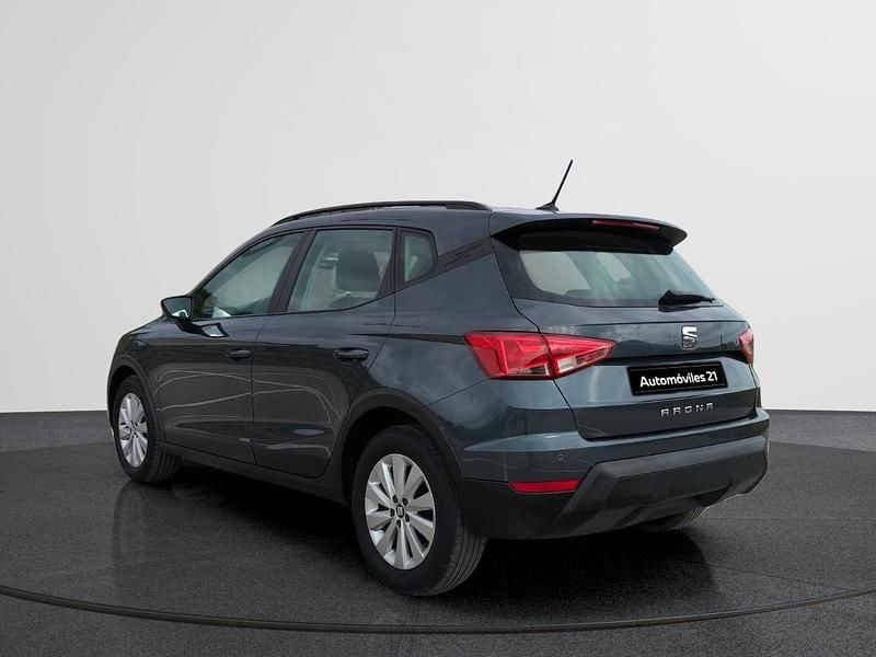 Usado Seat Arona Reference 95 CV (69 kW) 2021 Gris SUV
