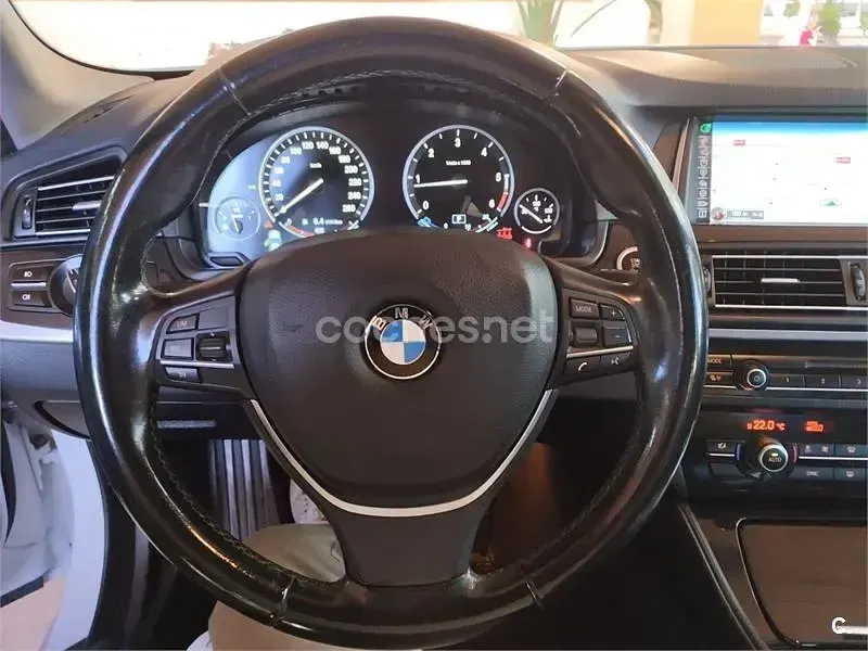 Usado BMW 520 Efficient Dynamics 190 CV (139 kW) 2017 Blanco Berlina