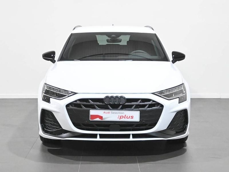 Usado Audi A3 S-Line 150 CV (110 kW) 2025 Blanco Berlina