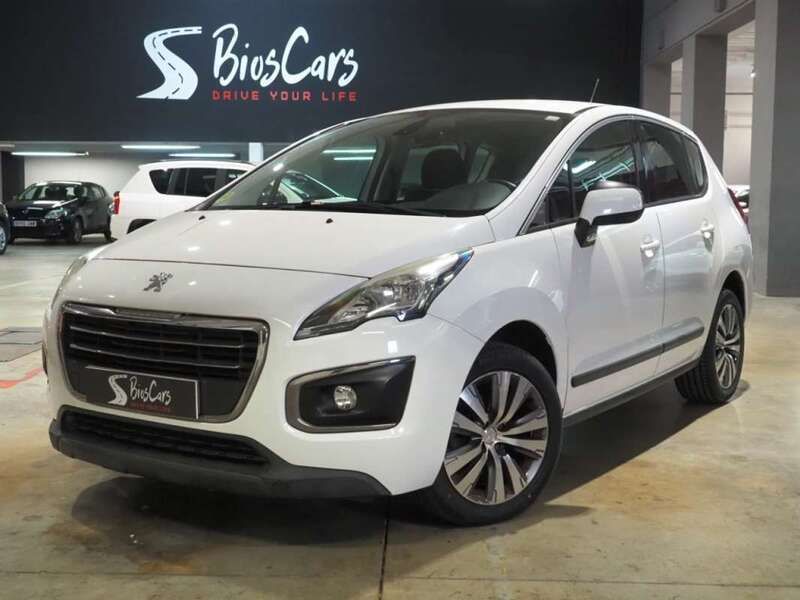 Usado Peugeot 3008 Style 114 CV (83 kW) 2014 Blanco Monovolumen