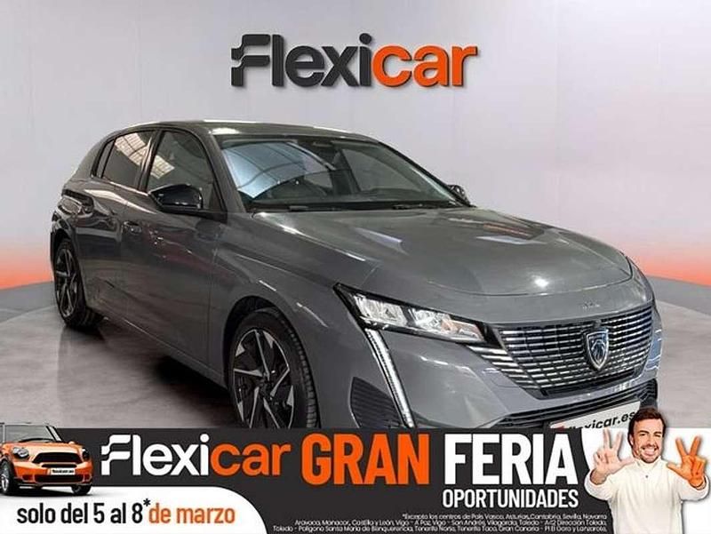 Usado Peugeot 308 Allure 131 CV (96 kW) 2024 Gris Utilitario