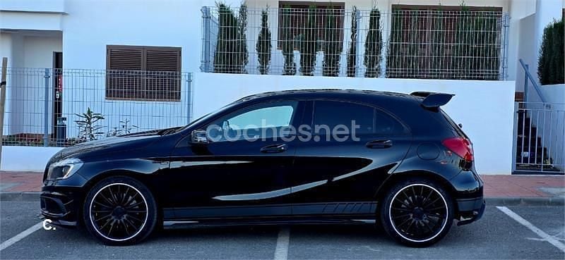 Usado Mercedes A250 AMG line 211 CV (155 kW) 2015 Negro Berlina