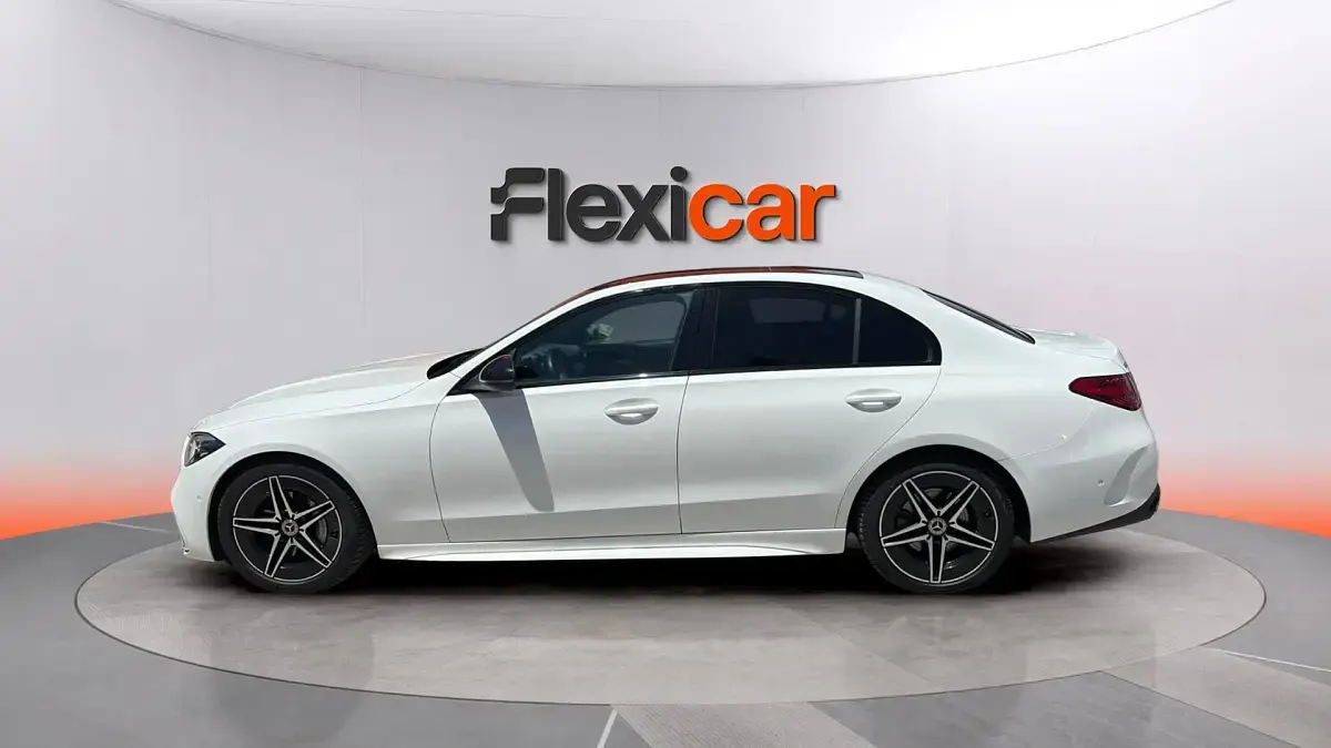 Usado Mercedes C220 200 CV (147 kW) 2022 Blanco Berlina