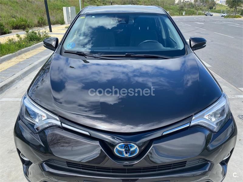 Negro Usado 2018 Toyota RAV4 Hybrid Executive SUV | 22.600 € (Precio justo) - Imagen 1/4