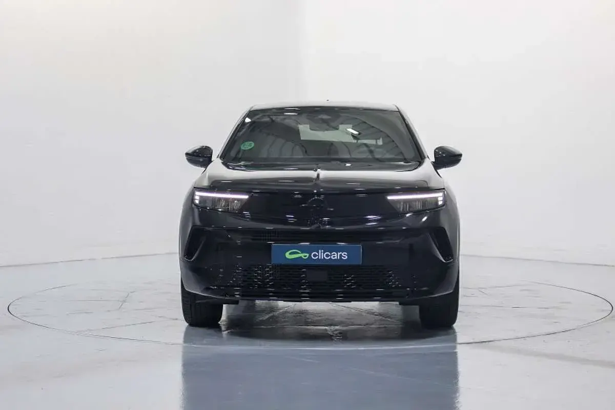 Usado Opel Mokka S 136 HP (100 kW) 2025 Preto SUV