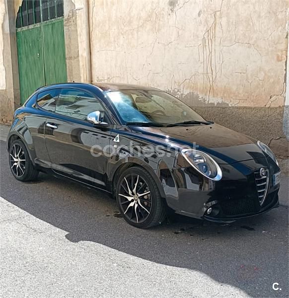 Negro Usado 2014 Alfa Romeo MiTo Quadrifoglio Verde Utilitario | 6000 € - Imagen 1/4