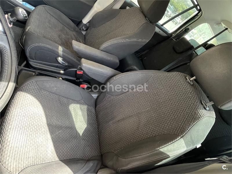 Negro Usado 2011 Citroën C4 Picasso Exclusive Monovolumen | 6000 € (Precio justo) - Imagen 1/4