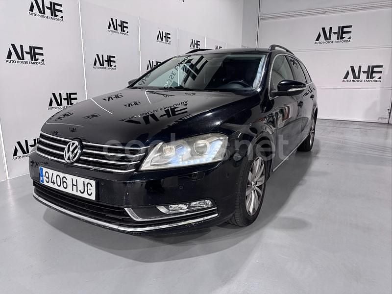 Usado VW Passat Highline 170 CV (125 kW) 2012 Negro Familiar