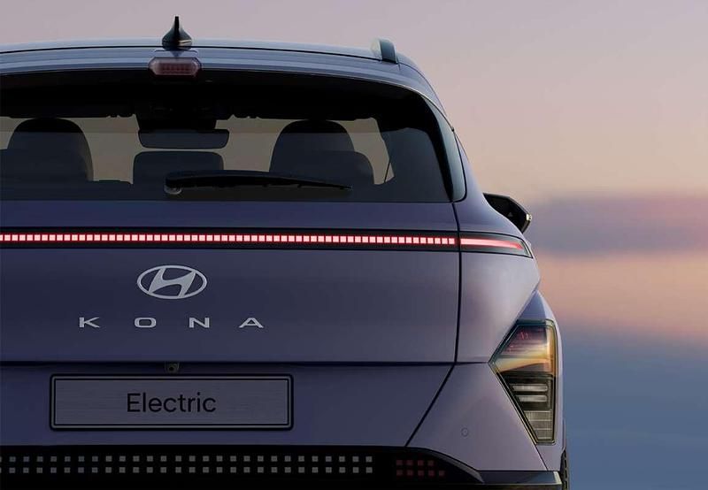 Usado Hyundai Kona 120 HP (88 kW) 2024 Cinzento SUV