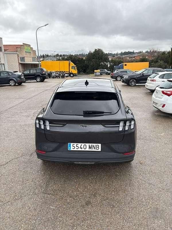 Usado Ford Mustang Mach-E Premium 216 kW (294 CV) 2024 Gris SUV