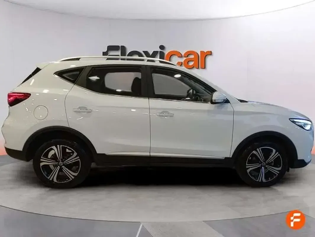 Usado MG ZS Comfort 116 CV (85 kW) 2025 Blanco SUV