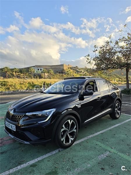 Usado Renault Arkana Techno 140 CV (102 kW) 2024 Negro SUV