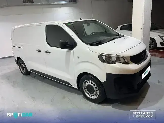 Usado Peugeot Expert Premium 120 CV (88 kW) 2022 Blanco Van
