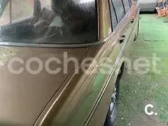 Usado Mercedes 220 150 CV (110 kW) 1992 Beige Coupe
