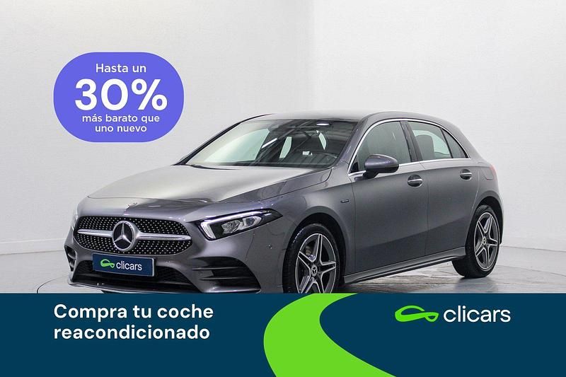 Usado Mercedes A250 218 CV (160 kW) 2021 Gris Berlina