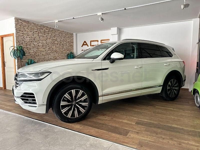 Usado VW Touareg Elegance 381 CV (280 kW) 2021 Blanco SUV